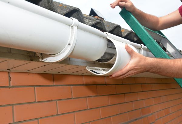 Gutter Seam Repair in Palm Beach Gardens