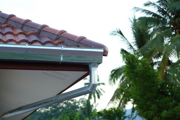 Stainless Gutters Installation in Palm Beach Gardens